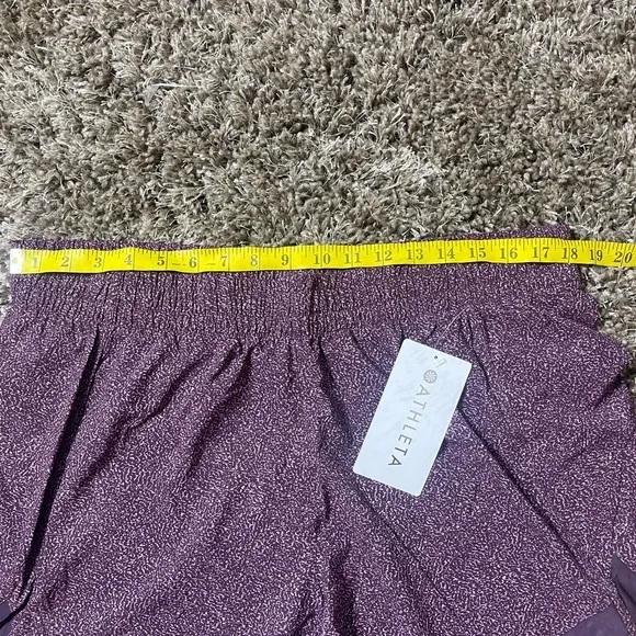 Athleta Womens Shorts Pink Printed Mesh Racer Run Mid Rise Elastic waistband