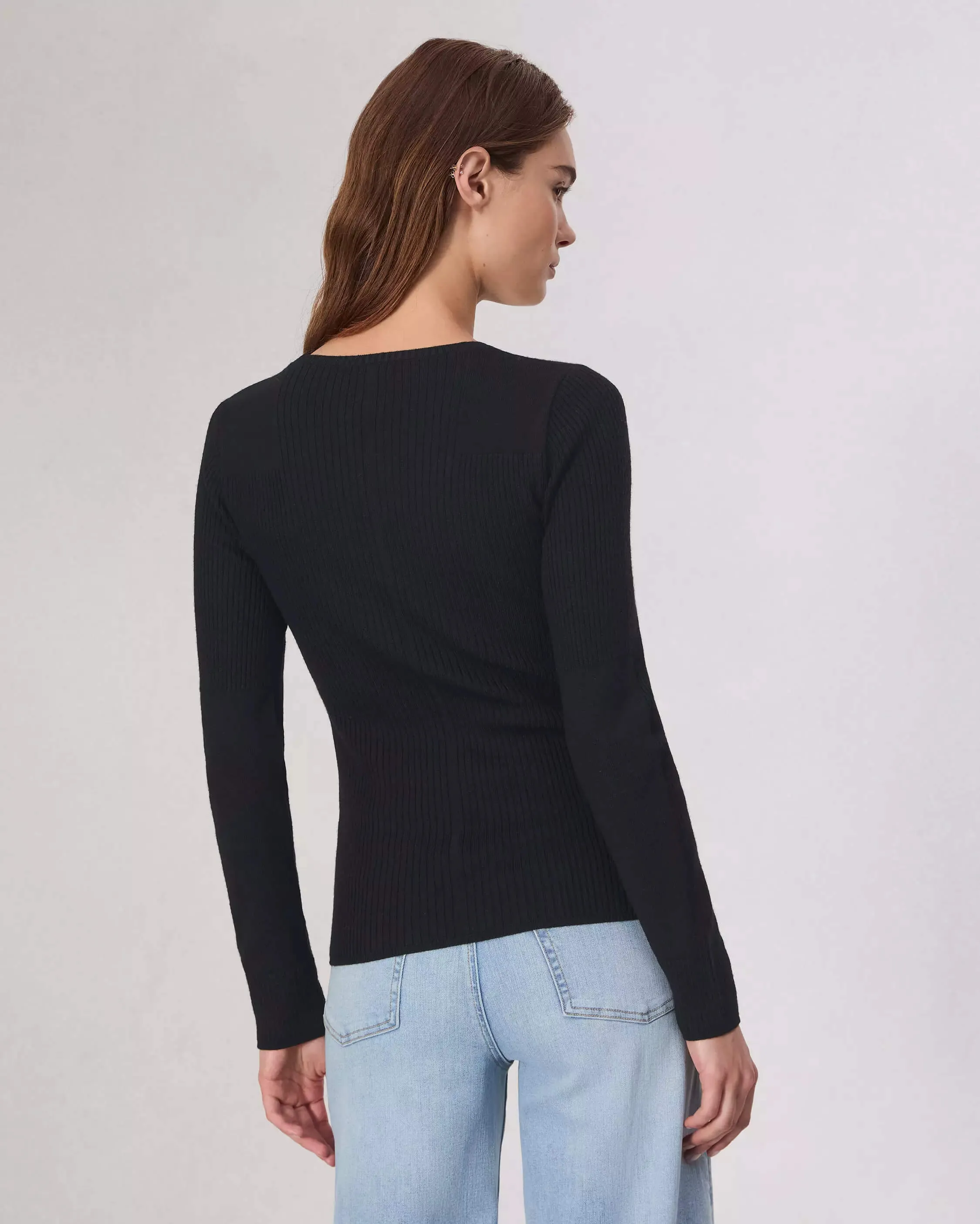 Audrina Crew top in Black
