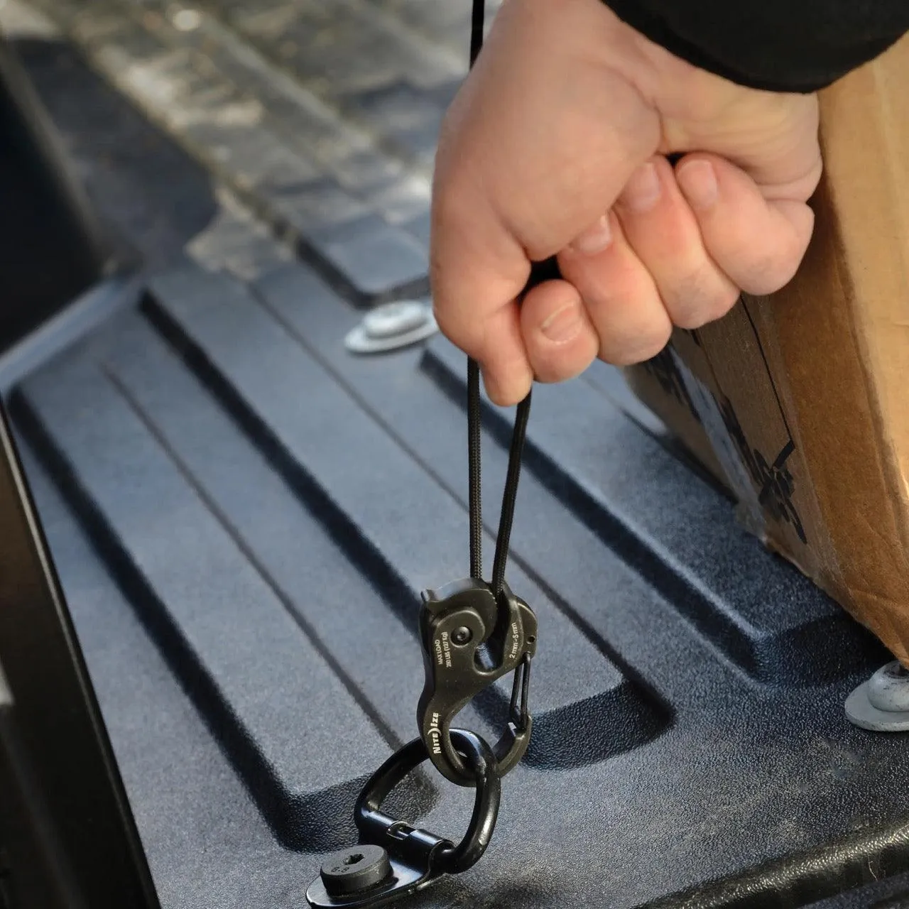 CamJam XT(TM) Aluminum Rope Tightener, black - large