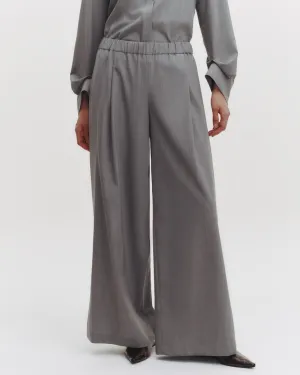 Eva Pant with Tux Pleat in Heather Grey