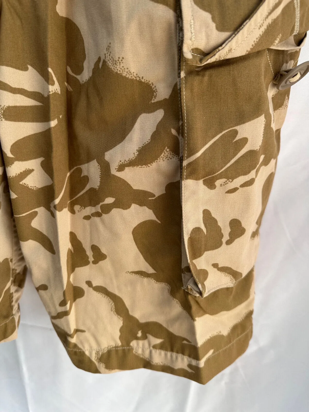 Genuine British Army Desert DPM Lightweight Shorts - Grade 1 - Size 27/84/100