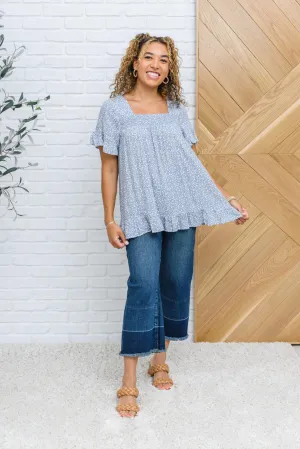 Hazel Blues® | Sweet Takeaway Top
