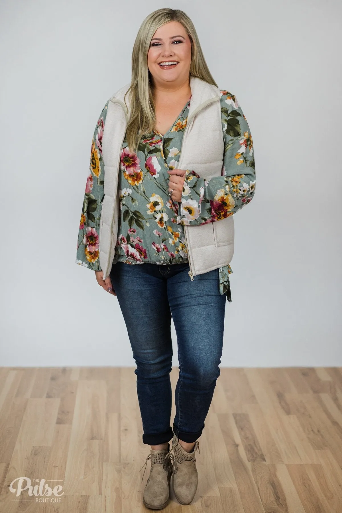 Lightweight Soft Vest- Oatmeal