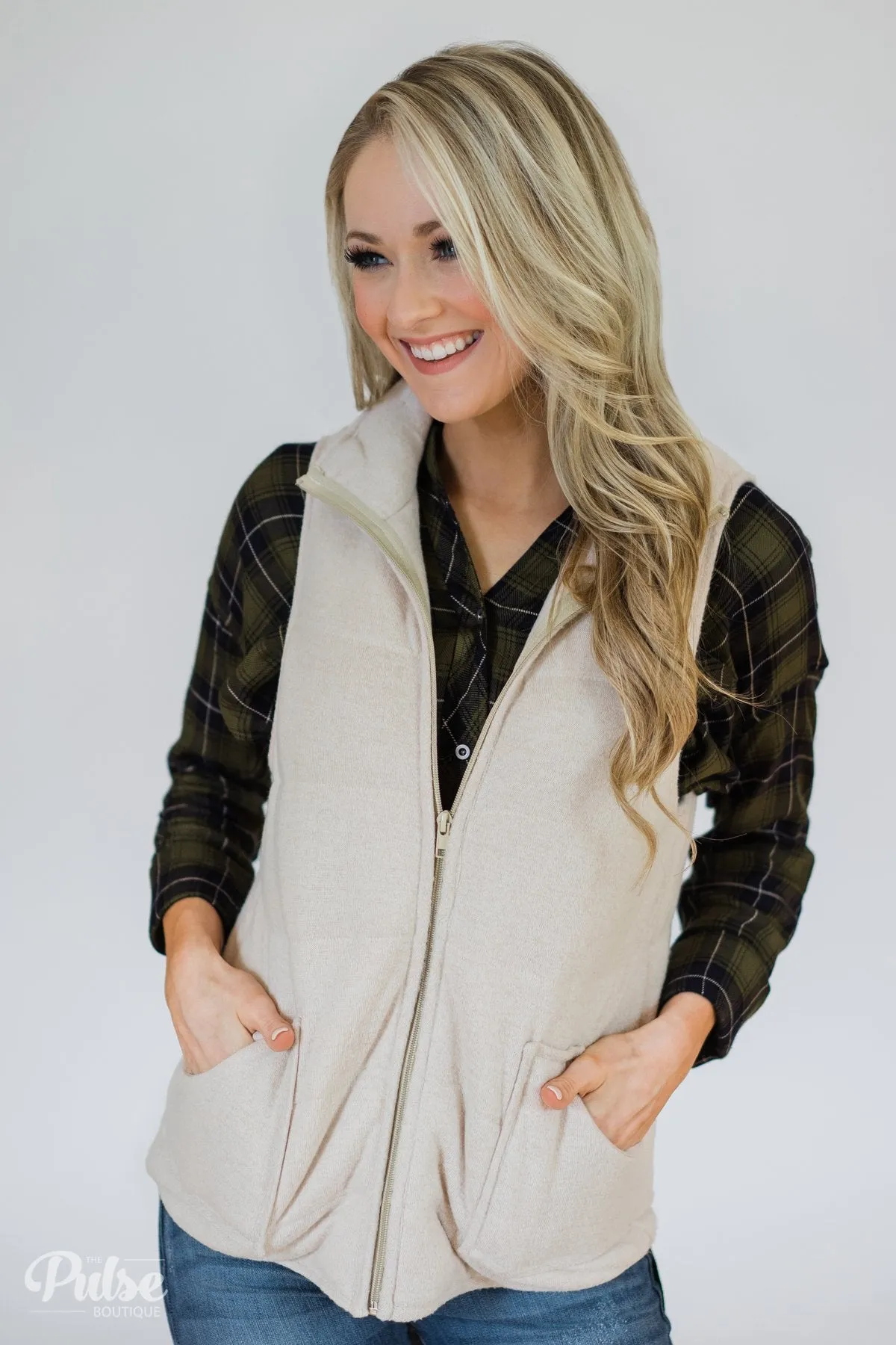 Lightweight Soft Vest- Oatmeal