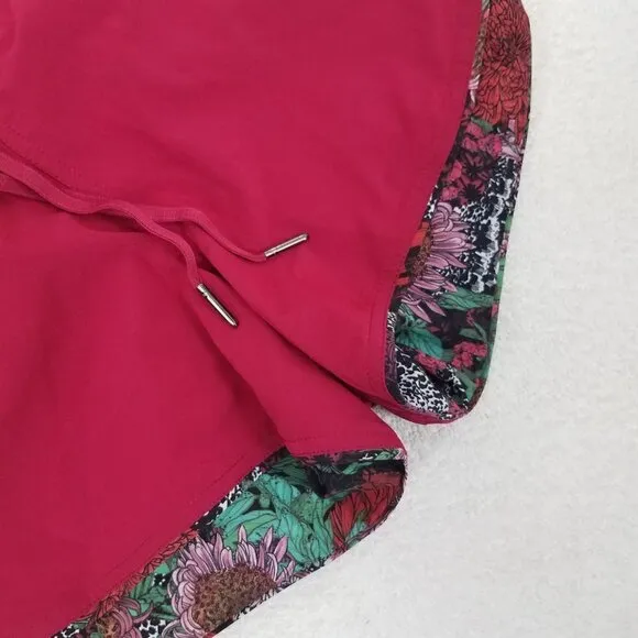 Like NEW Lululemon 4 Choose a Side 3&quot; Athletic Shorts Ruby Red / Zen Floral