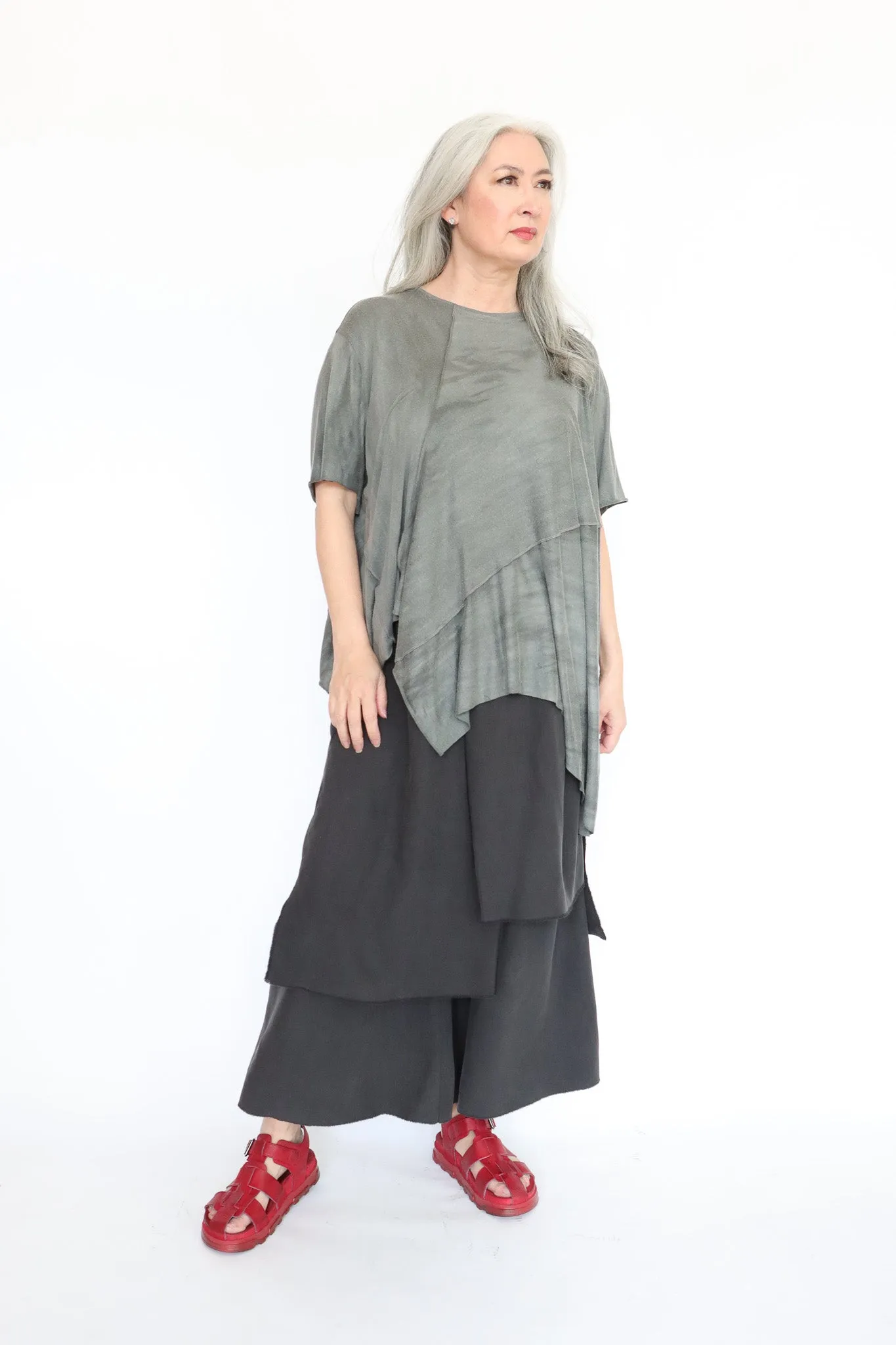 LOYKO Grey Asymmetry Top