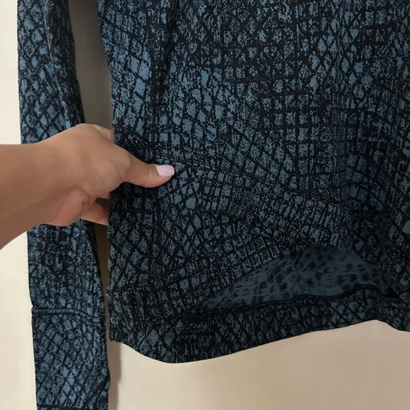 Lululemon Close to Crossing Long Sleeve JacquardTectonic Jacquard ShipmateBlack