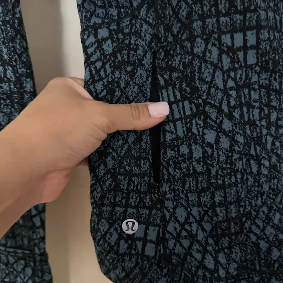 Lululemon Close to Crossing Long Sleeve JacquardTectonic Jacquard ShipmateBlack