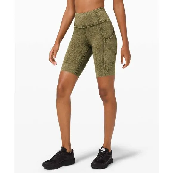 Lululemon Fast and Free Short 10&quot; Ice Dye Ice Wash Moss Green Size 4 Pockets