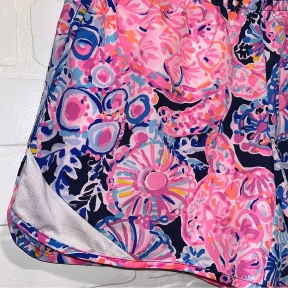 NWT Lilly Pulitzer Luxletic Ocean Trail Shorts In Turtle Amazement