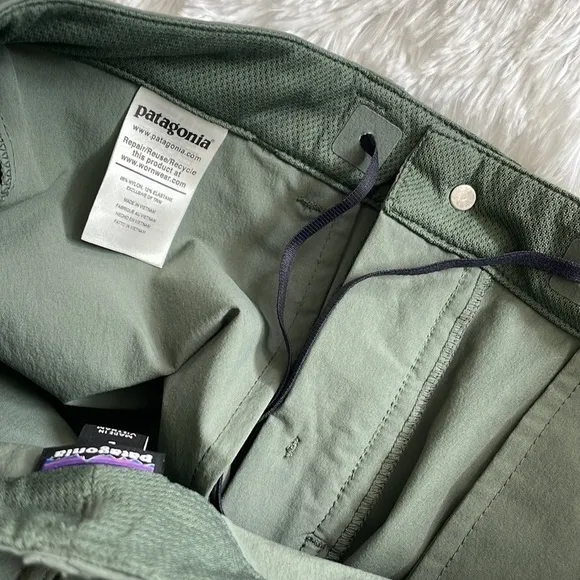 Patagonia Skyline Travler Hiking Shorts sz 2