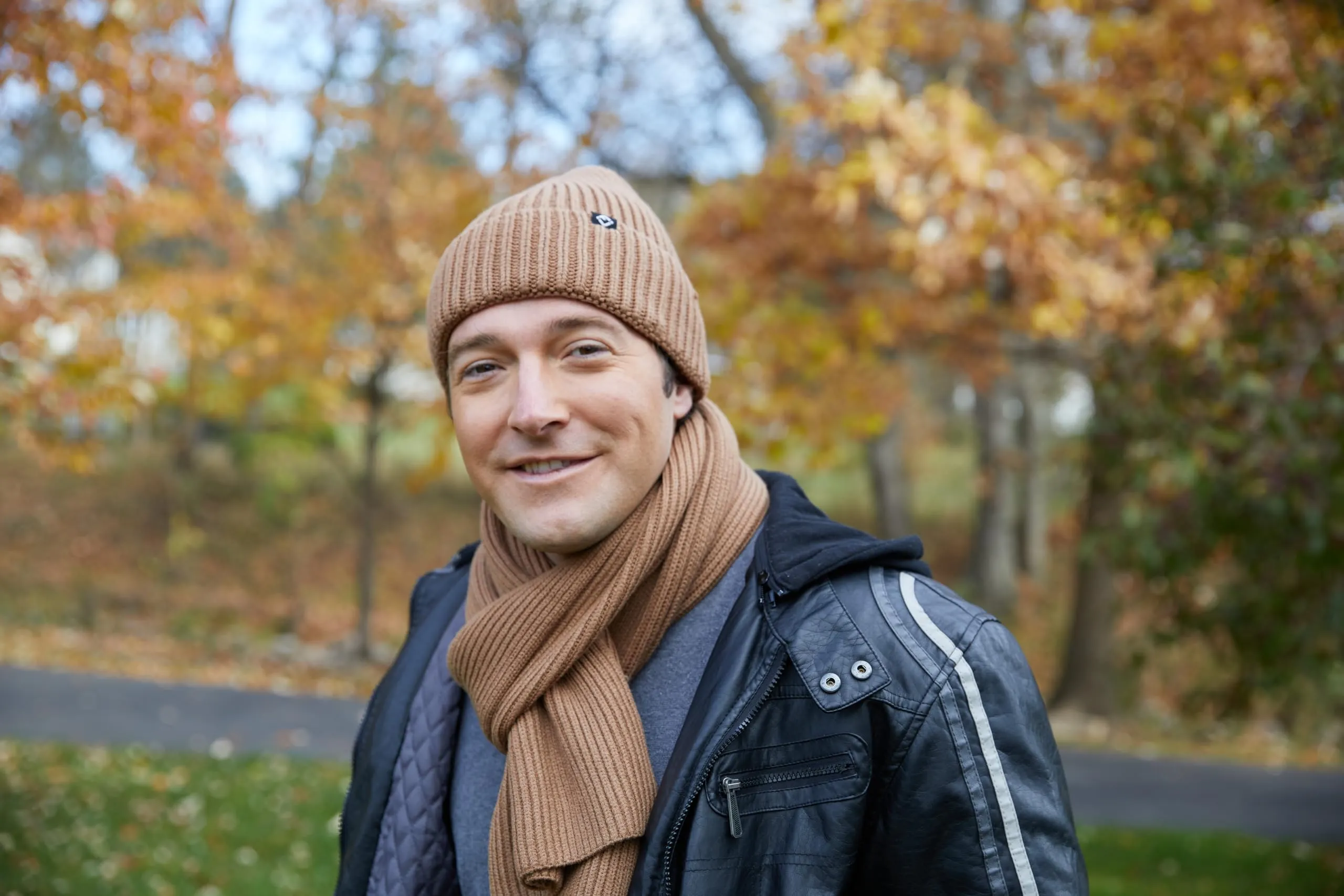 Ribbed Knit Beanie & Scarf Set by Funky Junque