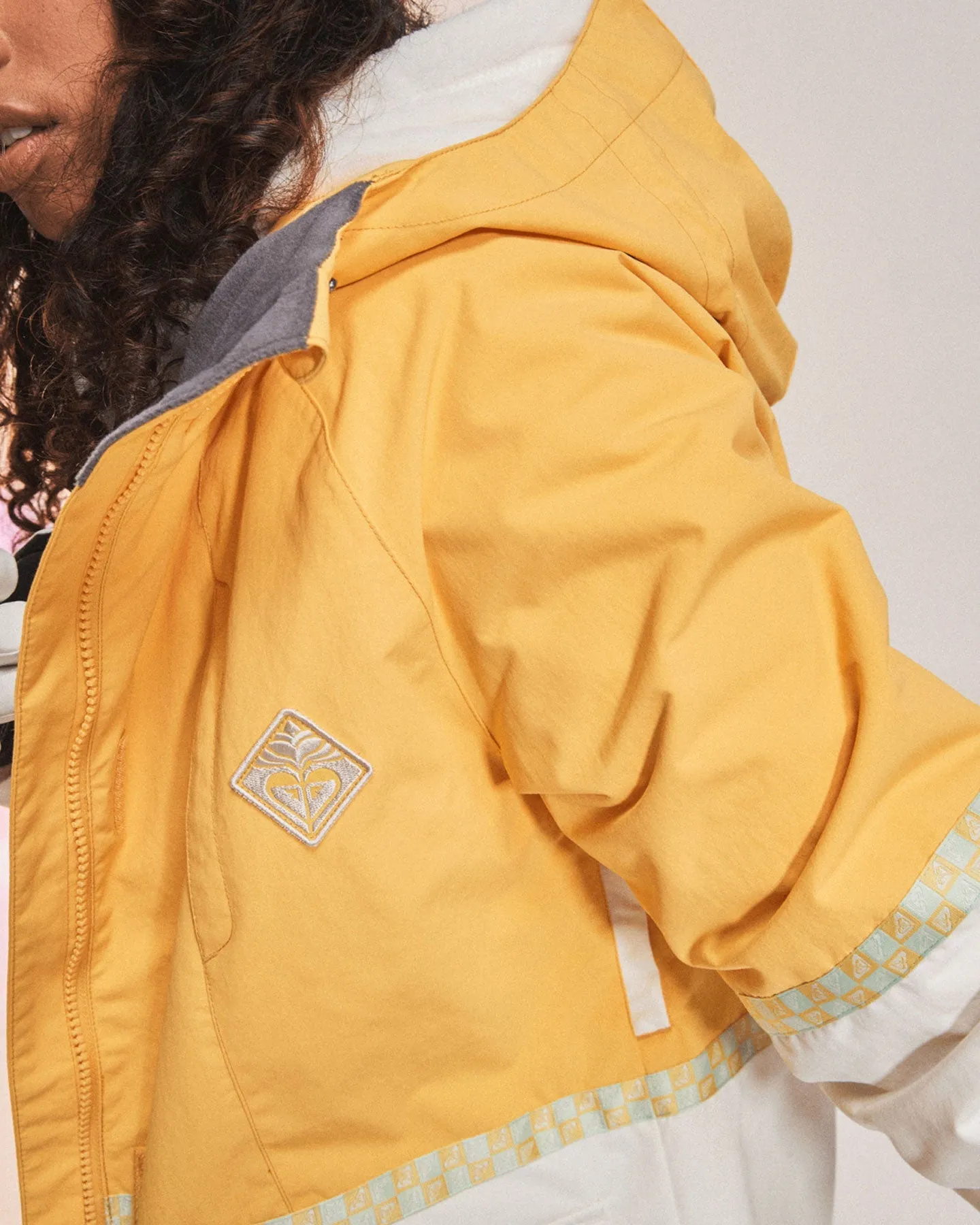 Roxy Women's Ritual Technical Snow Jacket - Sunset Gold
