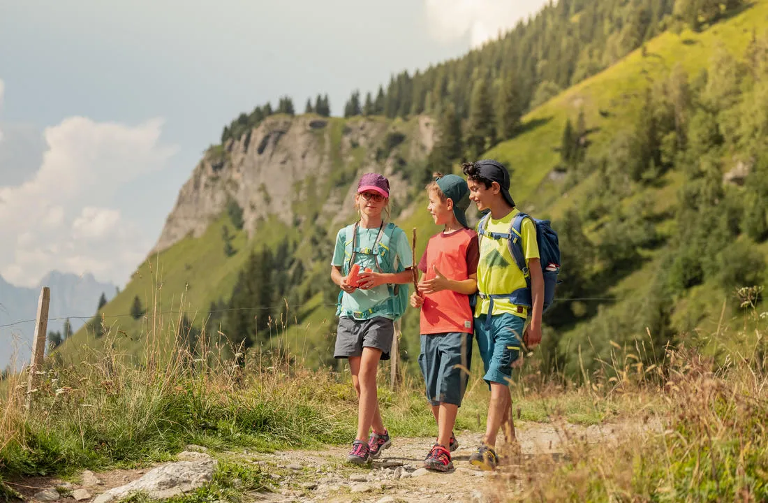 Short de randonnée enfant 7-15 ans, MH500