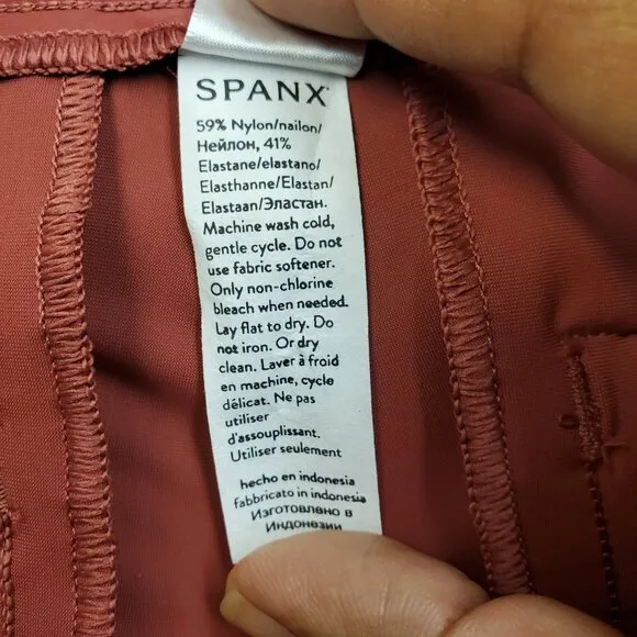 Spanx Sunshine Solutions Shorts, 4&quot; XL NWT UPF 50 Outdoor, Hiking Summer
