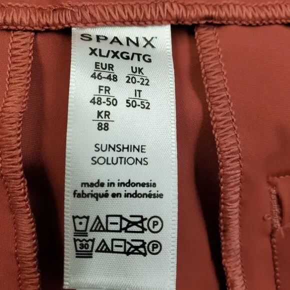 Spanx Sunshine Solutions Shorts, 4&quot; XL NWT UPF 50 Outdoor, Hiking Summer