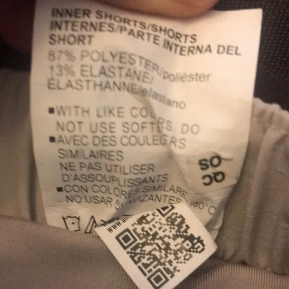 Under Armour 2-in-1 Hiking/Tennis/Athletic Shorts, NWT!