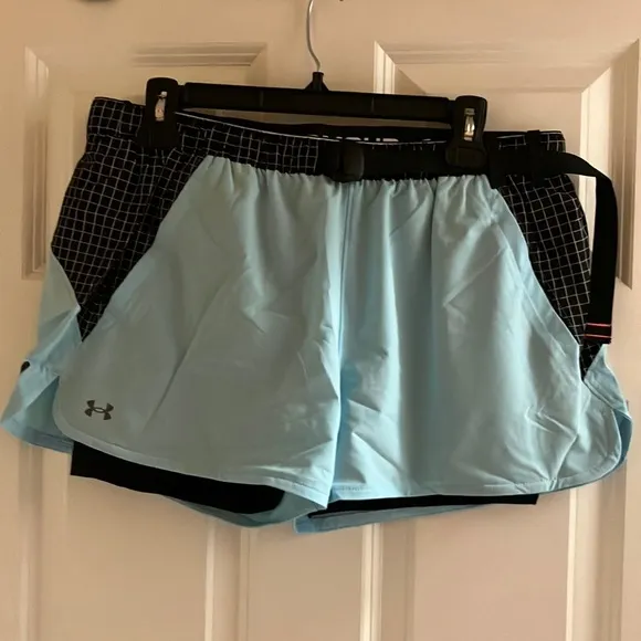 Under Armour 2-in-1 Hiking/Tennis/Athletic Shorts, NWT!