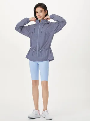 軽くて薄いUVカットトップス