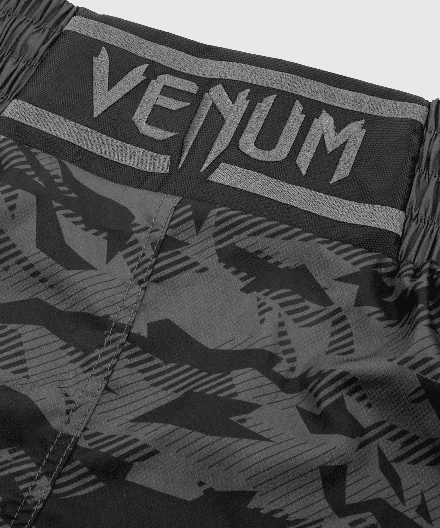 VENUM ELITE BOXING SHORTS