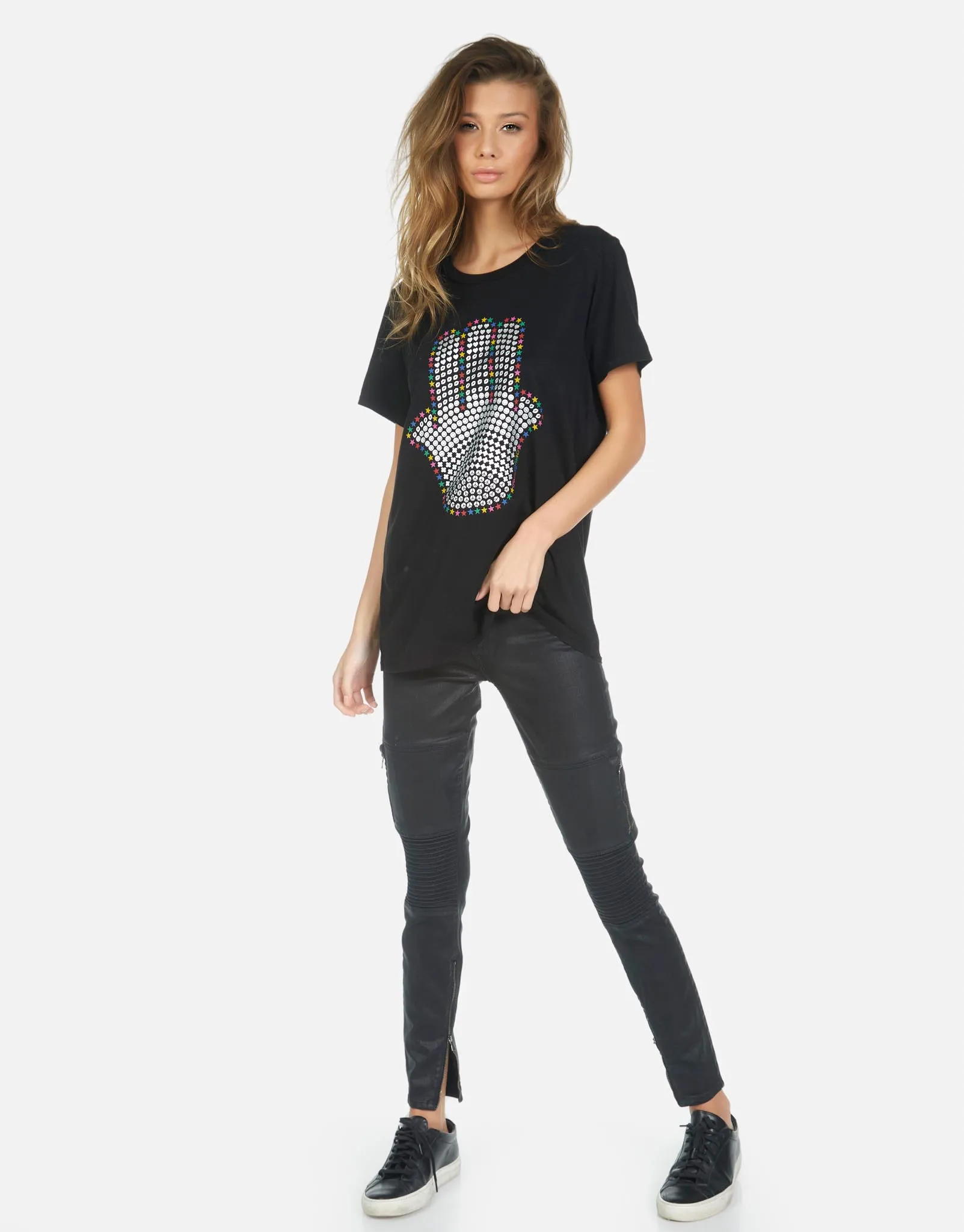 Wolf Hamsa Elements