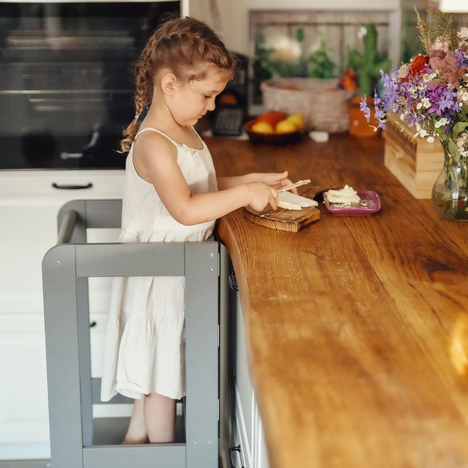Wooden Kitchen Helper - Learning Tower For Kids By MeowBaby